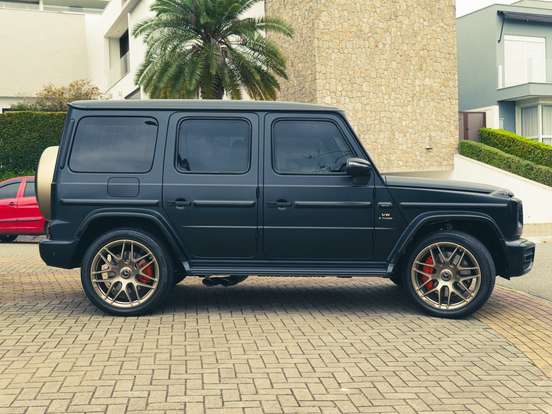 MERCEDES-BENZ-G 63 AMG-2024