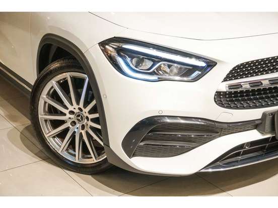 MERCEDES-BENZ-GLA 200-1.3 GCI GASOLINA AMG LINE 7G-DCT MERCEDES-BENZ-GLA 200-2022