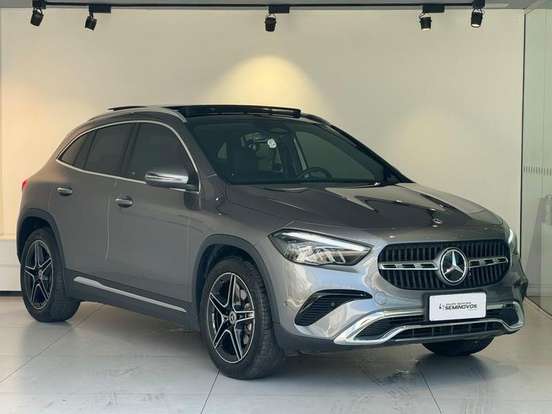 MERCEDES-BENZ-GLA 200-2025
