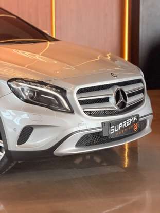 MERCEDES-BENZ-GLA 200-2015