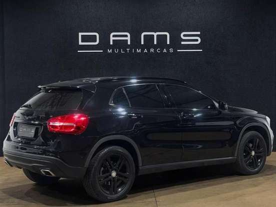 MERCEDES-BENZ-GLA 200-1.6 CGI ENDURO 16V TURBO FLEX 4P AUTOMÁTICO MERCEDES-BENZ-GLA 200-2016