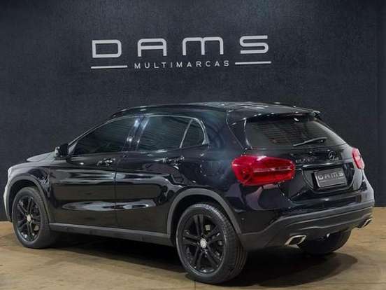 MERCEDES-BENZ-GLA 200-1.6 CGI ENDURO 16V TURBO FLEX 4P AUTOMÁTICO MERCEDES-BENZ-GLA 200-2016