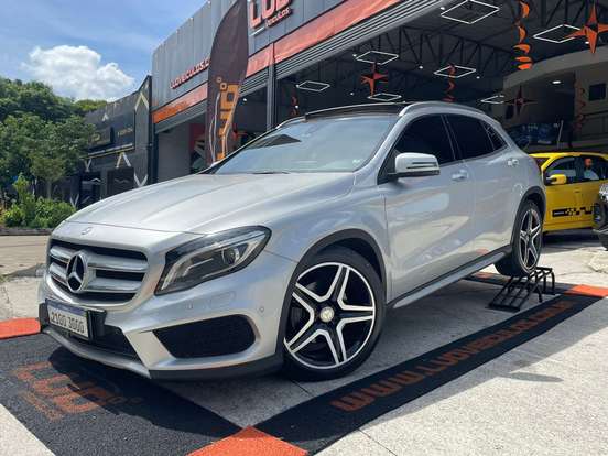 MERCEDES-BENZ-GLA 250-2017