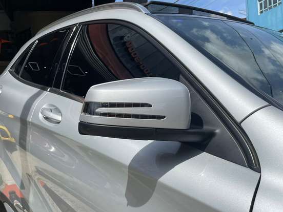 MERCEDES-BENZ-GLA 250-2.0 16V TURBO GASOLINA SPORT 4P AUTOMÁTICO MERCEDES-BENZ-GLA 250-2017
