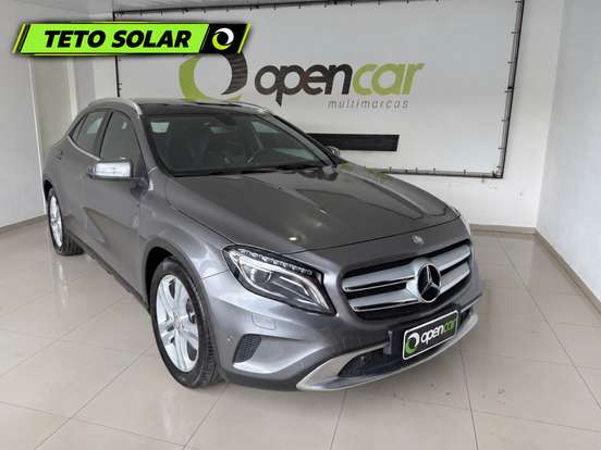 MERCEDES-BENZ-GLA 250-2.0 16V TURBO GASOLINA VISION 4P AUTOMÁTICO MERCEDES-BENZ-GLA 250-2015