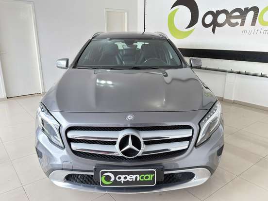 MERCEDES-BENZ-GLA 250-2015