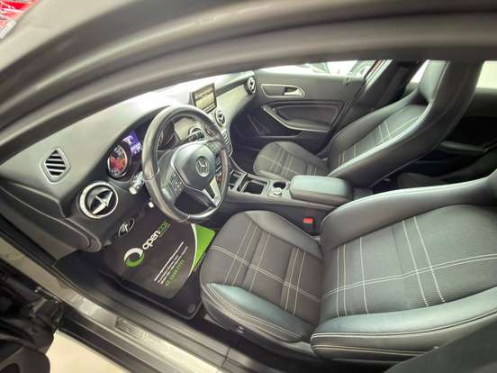 MERCEDES-BENZ-GLA 250-2015