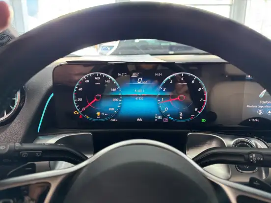 MERCEDES-BENZ-GLB 200-1.3 CGI GASOLINA PROGRESSIVE 7G-DCT MERCEDES-BENZ-GLB 200-2022