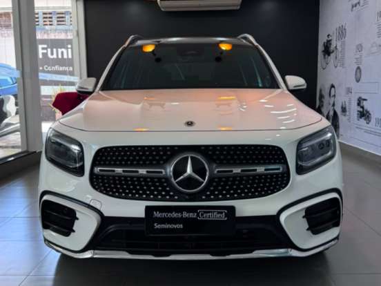 MERCEDES-BENZ-GLB 220-2.0 MHEV AMG LINE 4MATIC 8G-DCT MERCEDES-BENZ-GLB 220-2024