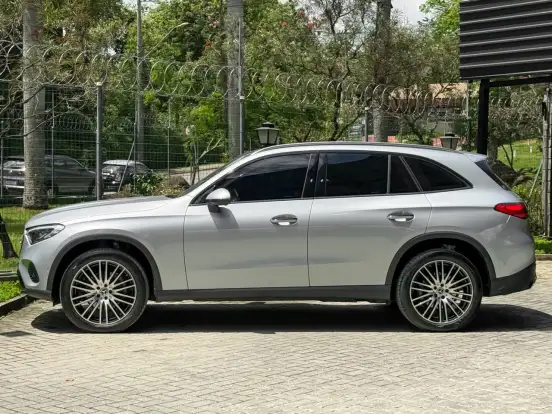 MERCEDES-BENZ-GLC 300-2024
