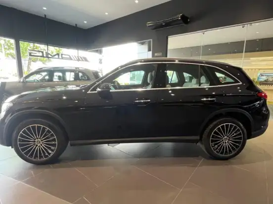MERCEDES-BENZ-GLC 300-2.0 MHEV AMG LINE 4MATIC 9G-TRONIC MERCEDES-BENZ-GLC 300-2025