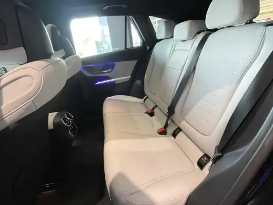 MERCEDES-BENZ-GLC 300-2.0 MHEV AMG LINE 4MATIC 9G-TRONIC MERCEDES-BENZ-GLC 300-2025
