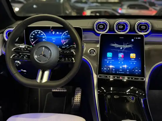 MERCEDES-BENZ-GLC 300-2025