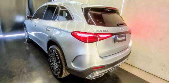 MERCEDES-BENZ-GLC 300-2026