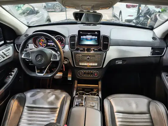 MERCEDES-BENZ-GLE 400-3.0 V6 GASOLINA COUPÉ 4MATIC 9G-TRONIC MERCEDES-BENZ-GLE 400-2015