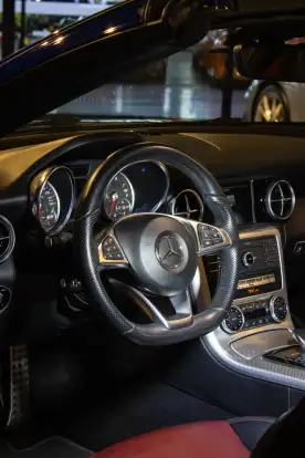 MERCEDES-BENZ-SLC 300-2017