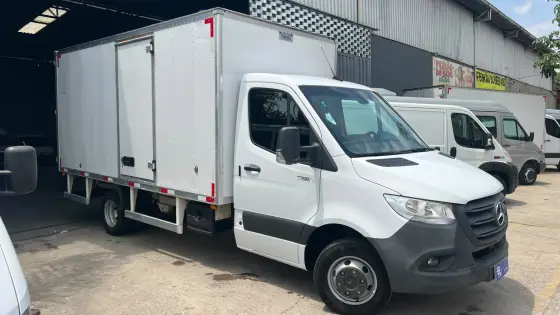 MERCEDES-BENZ SPRINTER 2.0 CDI DIESEL CHASSIS 517 EXTRA LONGO MANUAL