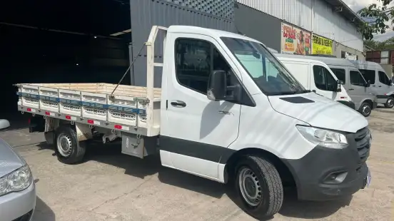 MERCEDES-BENZ-SPRINTER-2021