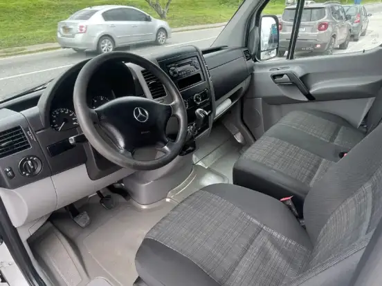 MERCEDES-BENZ-SPRINTER-2.2 CDI DIESEL FURGÃO 415 TA LONGO MANUAL MERCEDES-BENZ-SPRINTER-2018