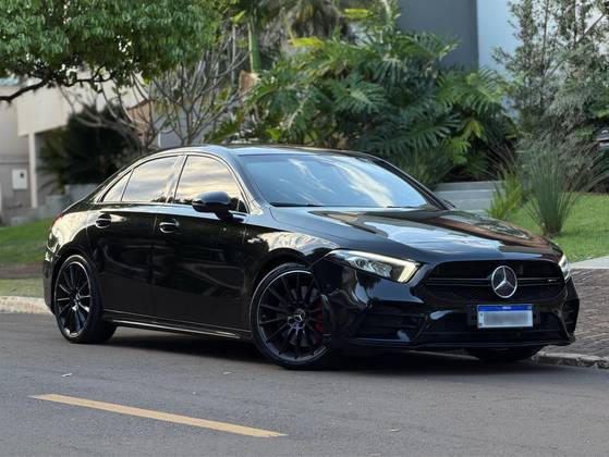 Mercedes-Benz A 35 AMG 2.0 CGI Gasolina Sedan 4Matic 7G-DCT