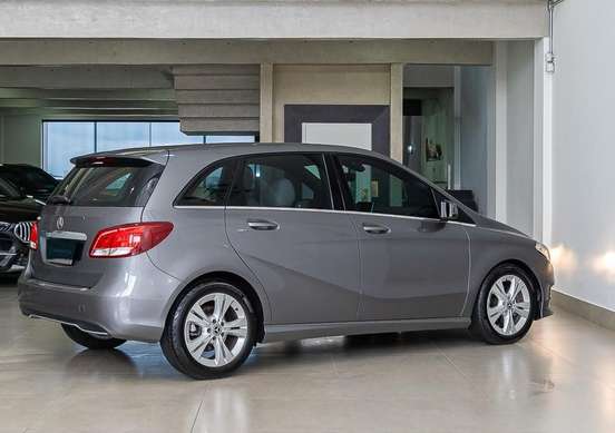 MERCEDES-BENZ-B 200-2015