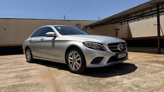 MERCEDES-BENZ-C 200-2019