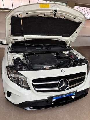 MERCEDES-BENZ-GLA 200-2015