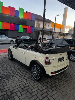 MINI-COOPER-2010