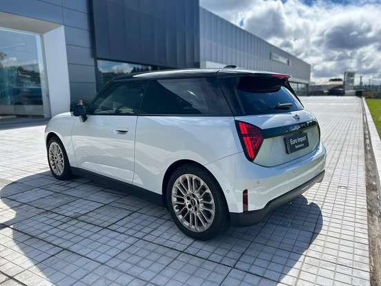 MINI-COOPER-2024