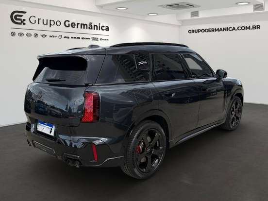 MINI-COUNTRYMAN-2025
