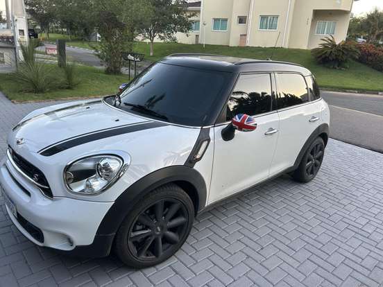 MINI-COUNTRYMAN-2015