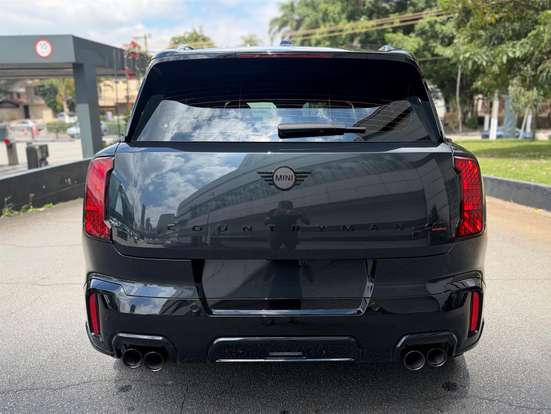 MINI-COUNTRYMAN-2025
