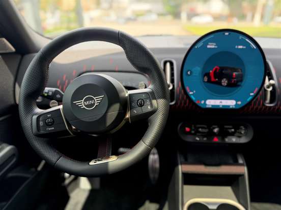 MINI-COUNTRYMAN-2025