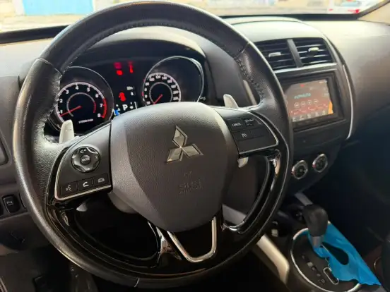 MITSUBISHI-ASX-2.0 AWD 16V FLEX 4P AUTOMÁTICO MITSUBISHI-ASX-2018