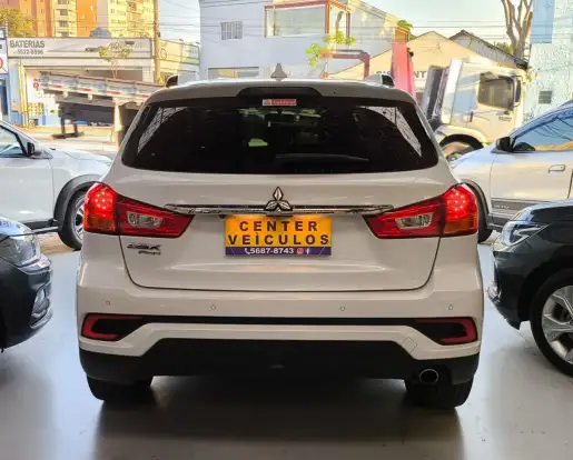 MITSUBISHI-ASX-2021