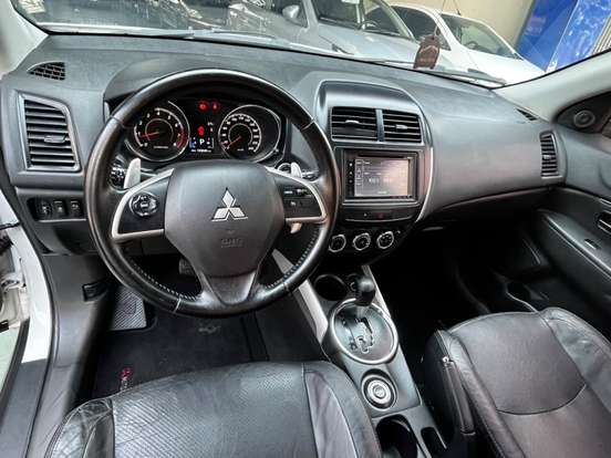 MITSUBISHI-ASX-2012