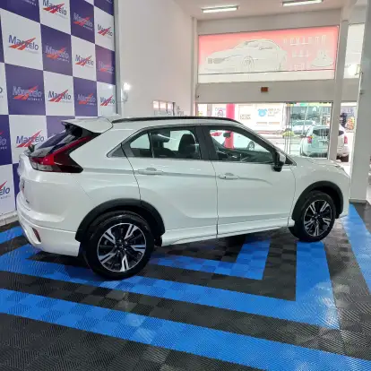 MITSUBISHI-ECLIPSE CROSS-2023