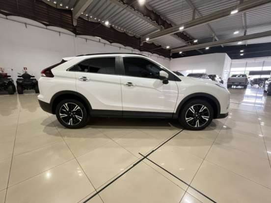 MITSUBISHI-ECLIPSE CROSS-2022