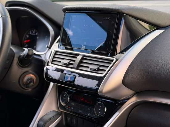 MITSUBISHI-ECLIPSE CROSS-1.5 MIVEC TURBO GASOLINA GLS CVT MITSUBISHI-ECLIPSE CROSS-2021