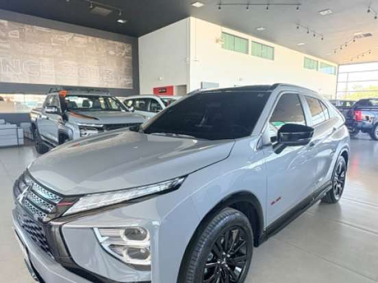MITSUBISHI-ECLIPSE CROSS-1.5 MIVEC TURBO GASOLINA HPE BLACK CVT MITSUBISHI-ECLIPSE CROSS-2025