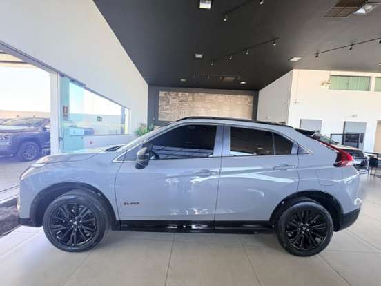 MITSUBISHI-ECLIPSE CROSS-1.5 MIVEC TURBO GASOLINA HPE BLACK CVT MITSUBISHI-ECLIPSE CROSS-2025