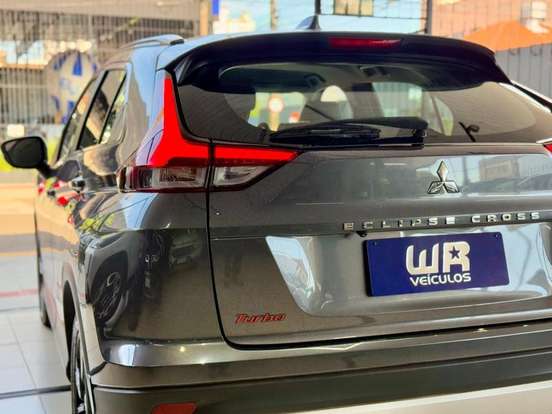 MITSUBISHI-ECLIPSE CROSS-2022