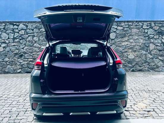 MITSUBISHI-ECLIPSE CROSS-1.5 MIVEC TURBO GASOLINA HPE CVT MITSUBISHI-ECLIPSE CROSS-2024