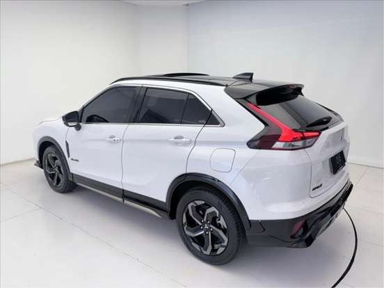 MITSUBISHI-ECLIPSE CROSS-1.5 MIVEC TURBO GASOLINA HPE-S BLACK S-AWC CVT MITSUBISHI-ECLIPSE CROSS-2025