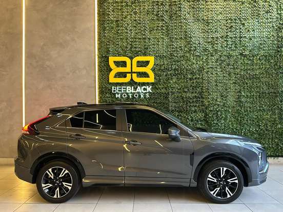 MITSUBISHI-ECLIPSE CROSS-1.5 MIVEC TURBO GASOLINA HPE-S CVT MITSUBISHI-ECLIPSE CROSS-2023