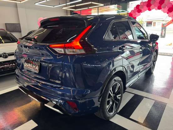 MITSUBISHI-ECLIPSE CROSS-1.5 MIVEC TURBO GASOLINA HPE-S CVT MITSUBISHI-ECLIPSE CROSS-2024