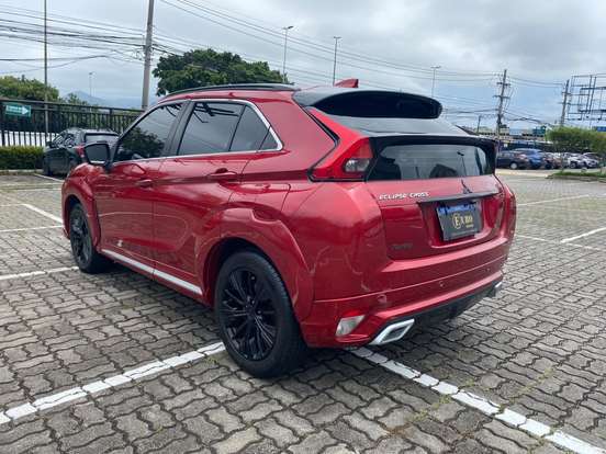 MITSUBISHI-ECLIPSE CROSS-1.5 MIVEC TURBO GASOLINA HPE-S SPORT CVT MITSUBISHI-ECLIPSE CROSS-2021