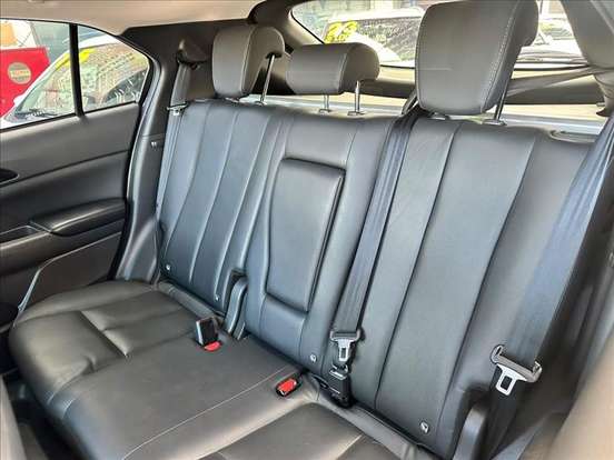 MITSUBISHI-ECLIPSE CROSS-2023