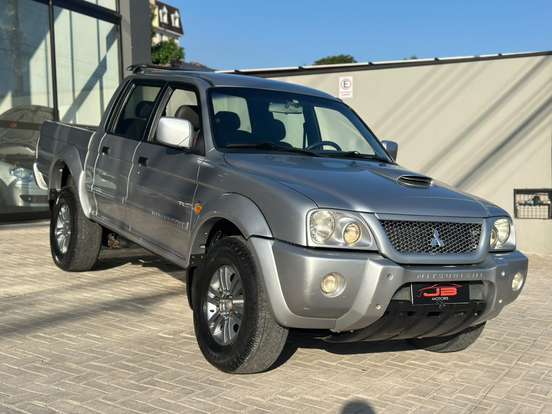 MITSUBISHI-L200-2006