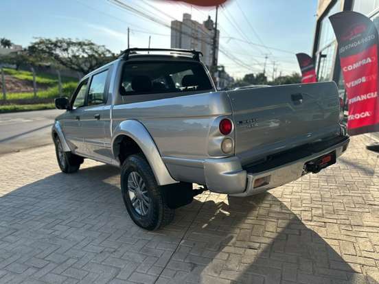 MITSUBISHI-L200-2006